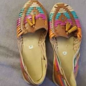 Womans huaraches